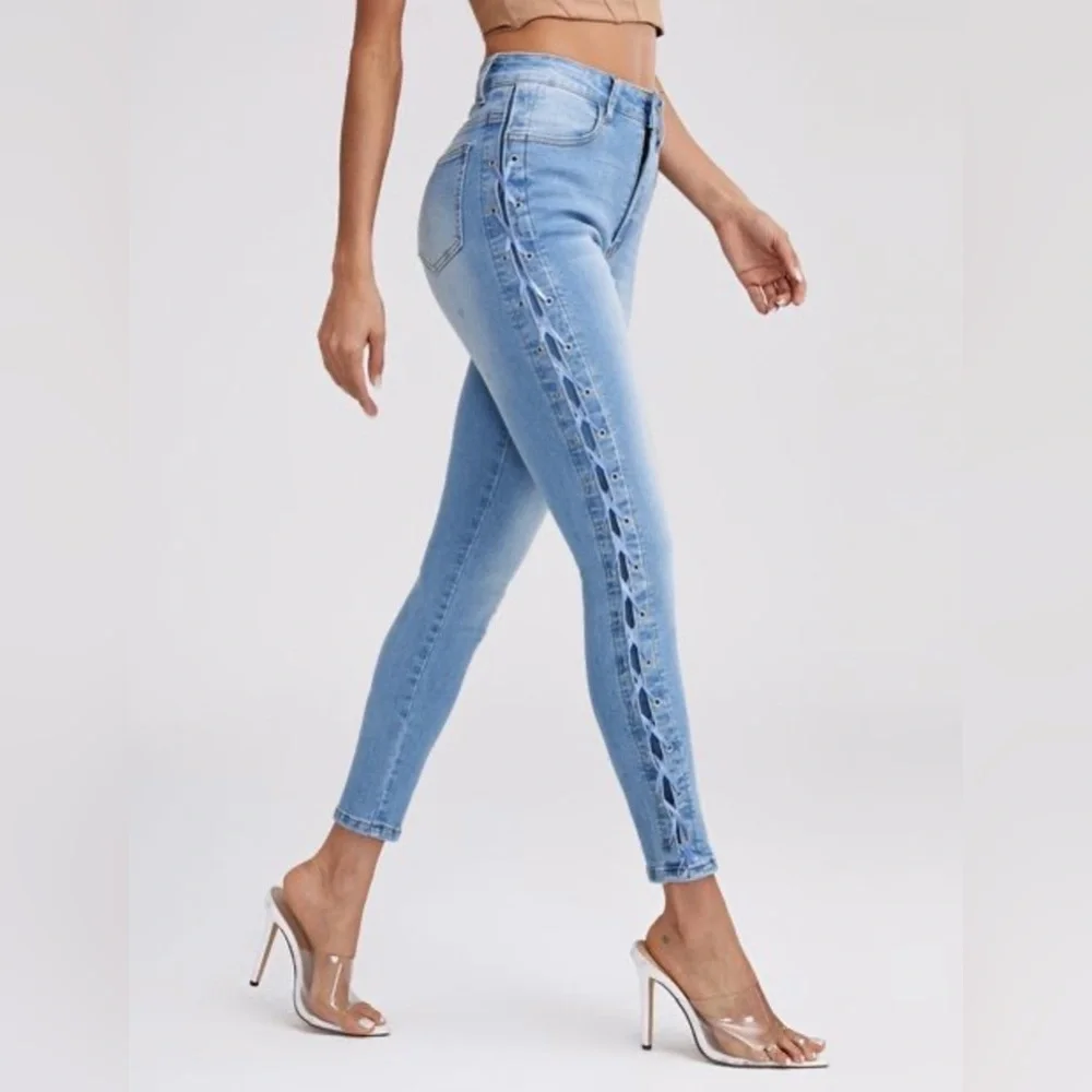 AKIRA Light Blue Skinny Jeans with Tie Accents